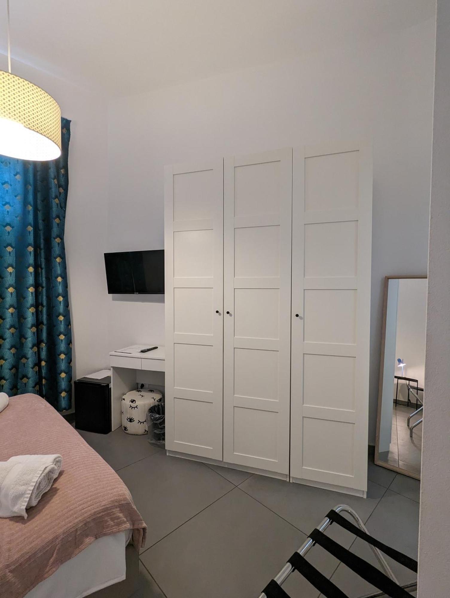 Zefiro Suites パレルモ エクステリア 写真